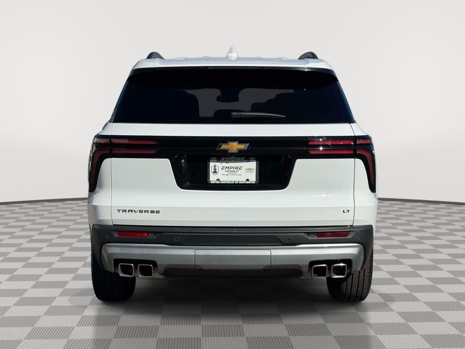 2024 Chevrolet Traverse FWD LT