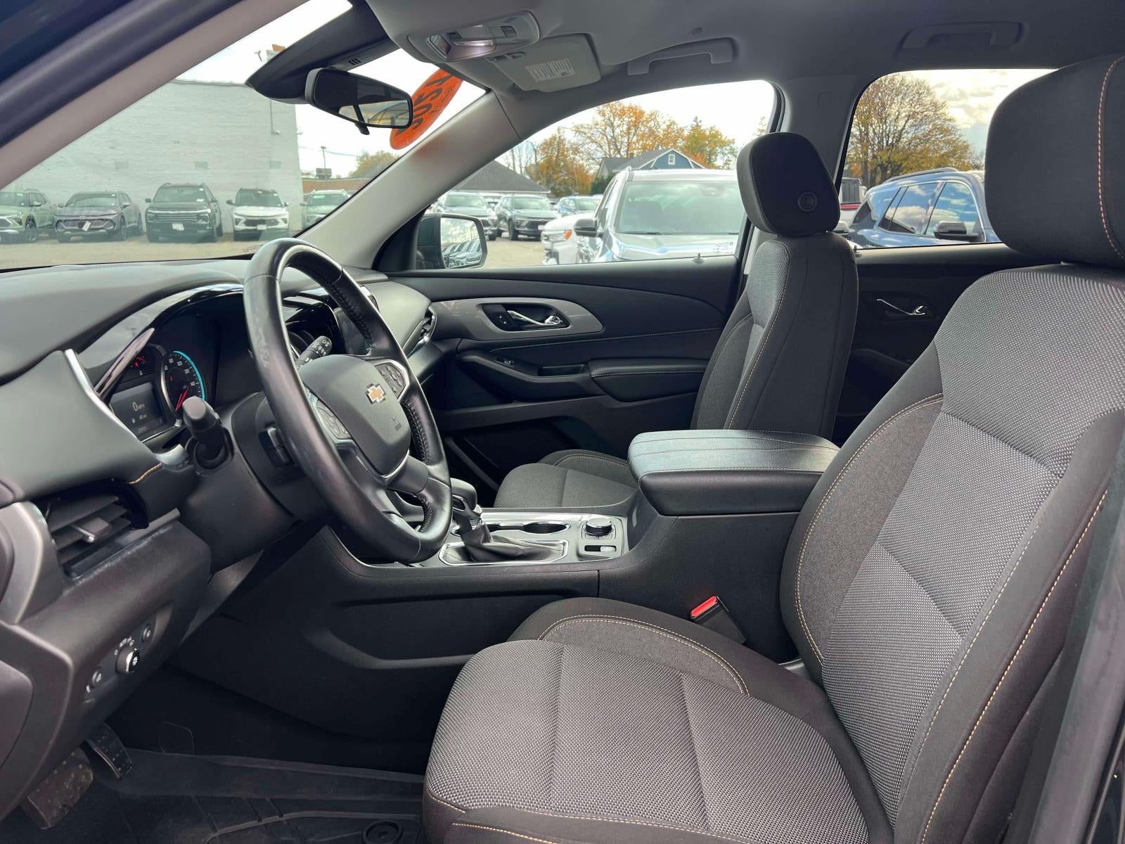 2021 Chevrolet Traverse FWD LT Cloth