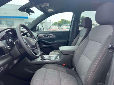 2023 Chevrolet Traverse LT