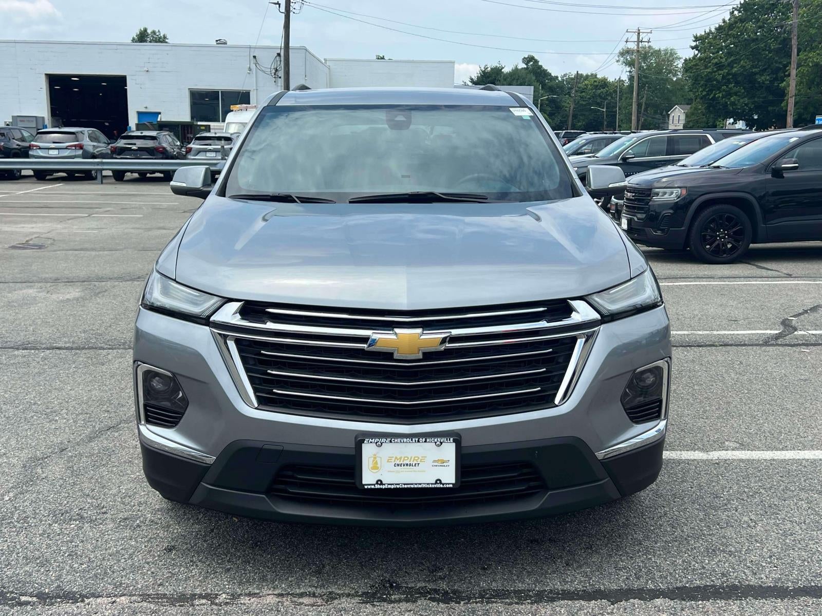 2023 Chevrolet Traverse LT