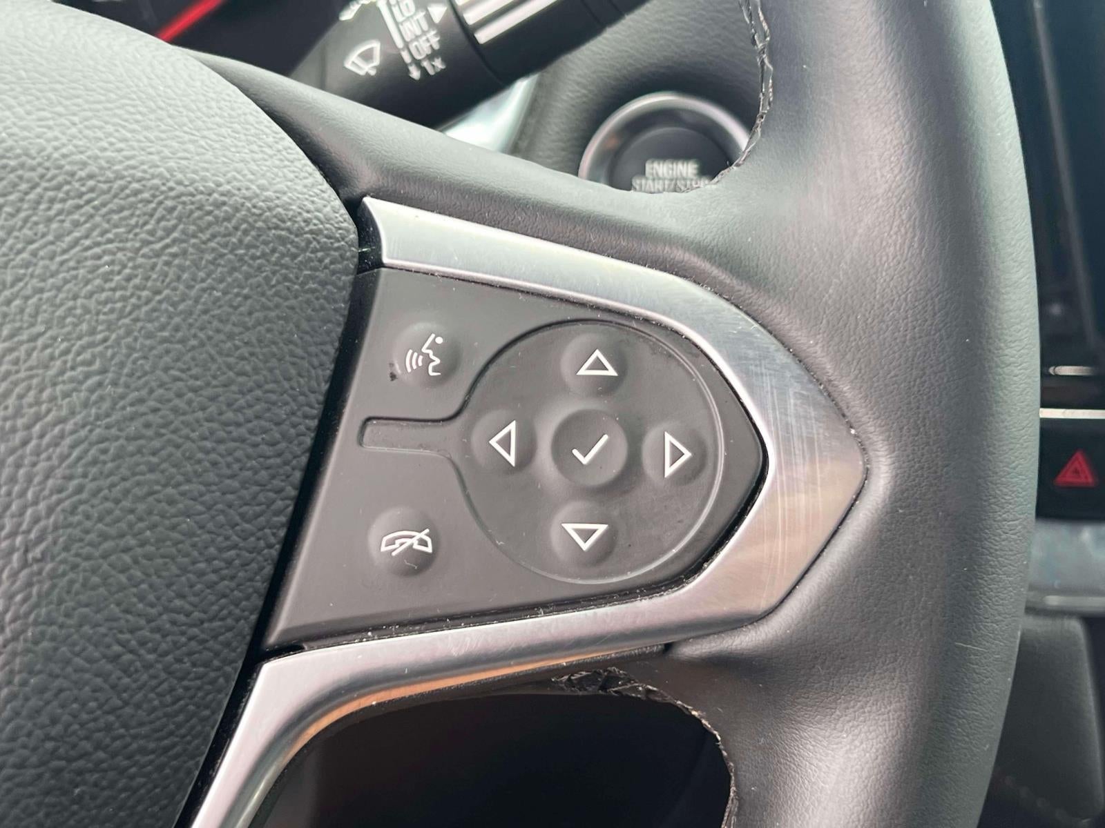 2023 Chevrolet Traverse LT