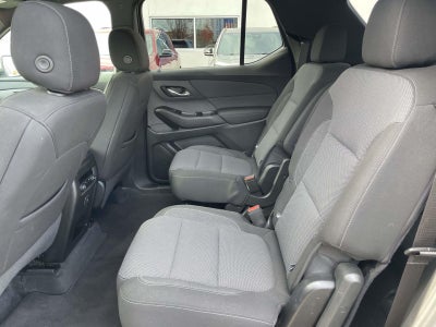 2023 Chevrolet Traverse FWD LT Cloth