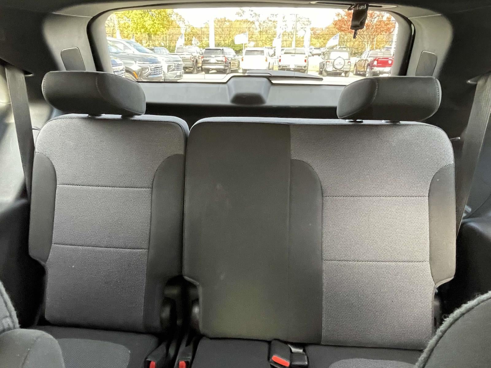 2023 Chevrolet Traverse FWD LT Cloth