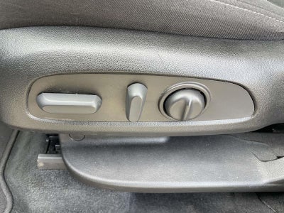 2023 Chevrolet Traverse FWD LT Cloth