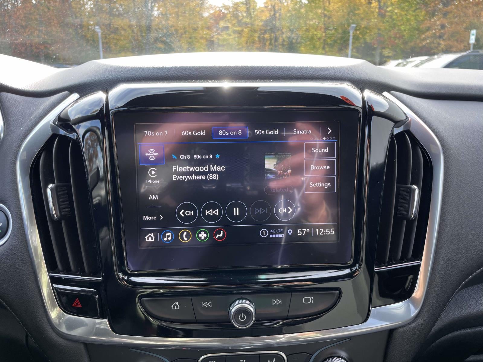 2023 Chevrolet Traverse FWD LT Cloth