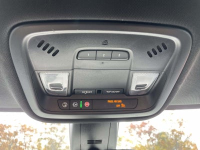 2023 Chevrolet Traverse FWD LT Cloth