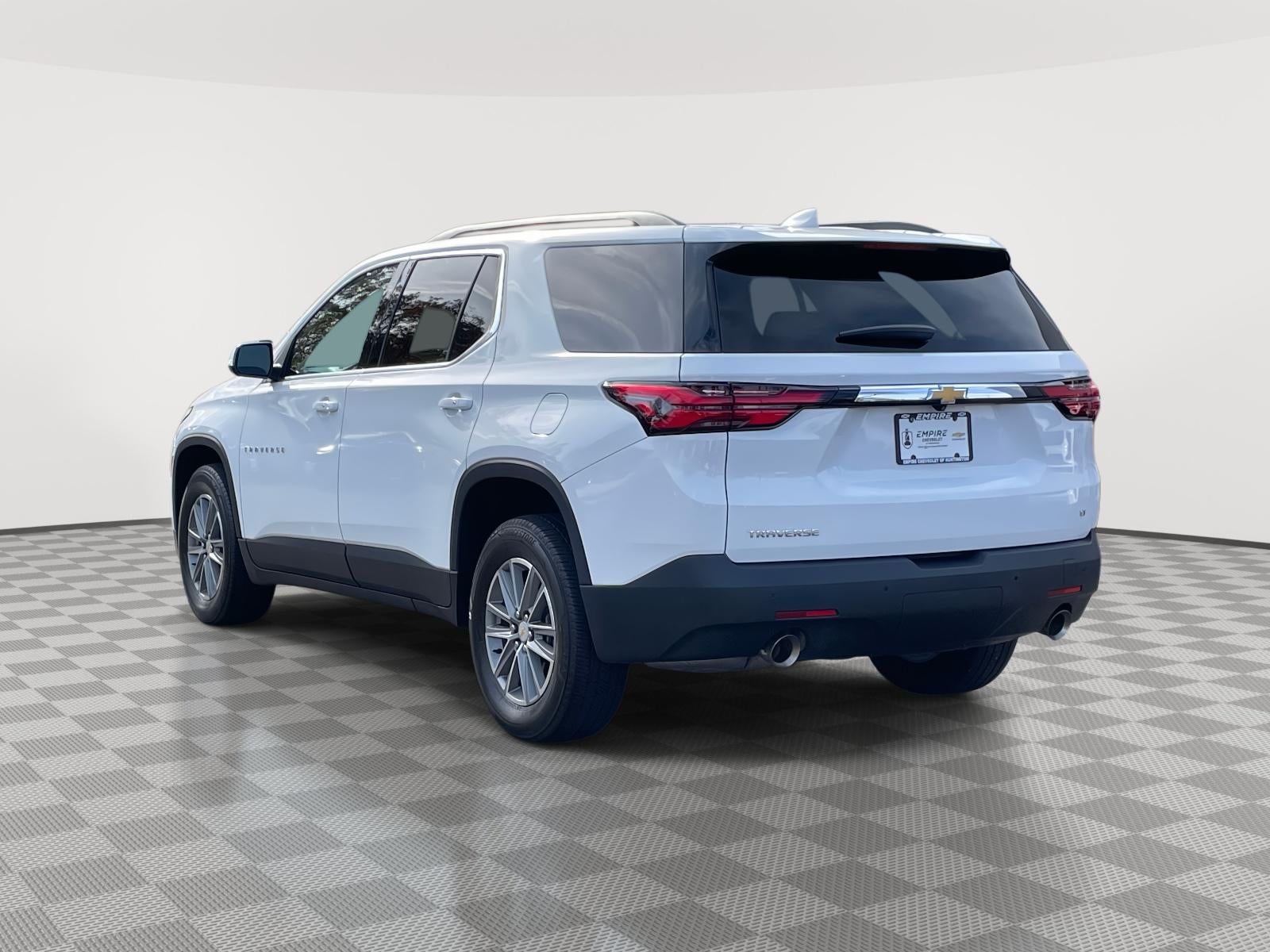 2023 Chevrolet Traverse FWD LT Cloth
