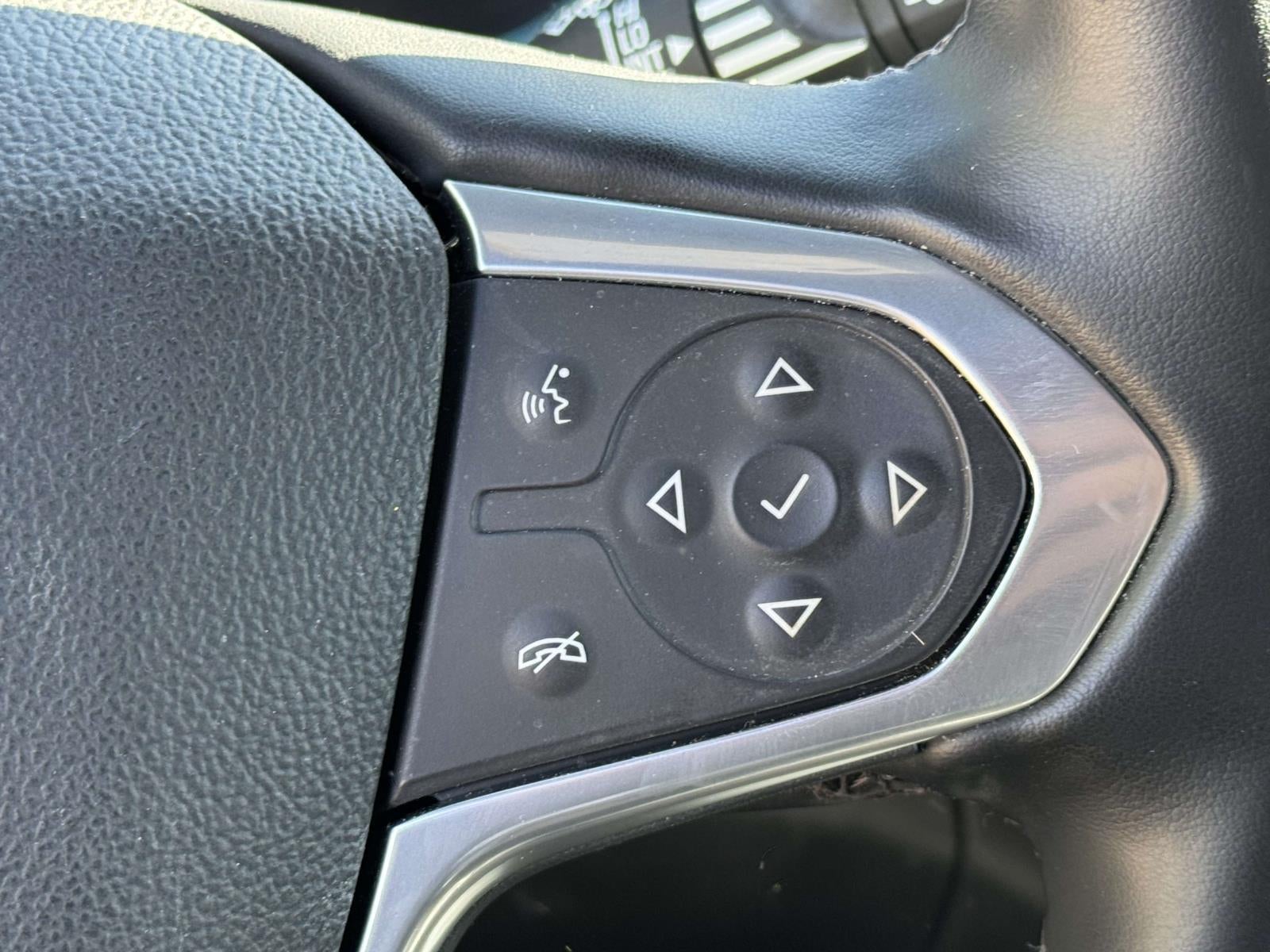 2023 Chevrolet Traverse FWD LT Cloth