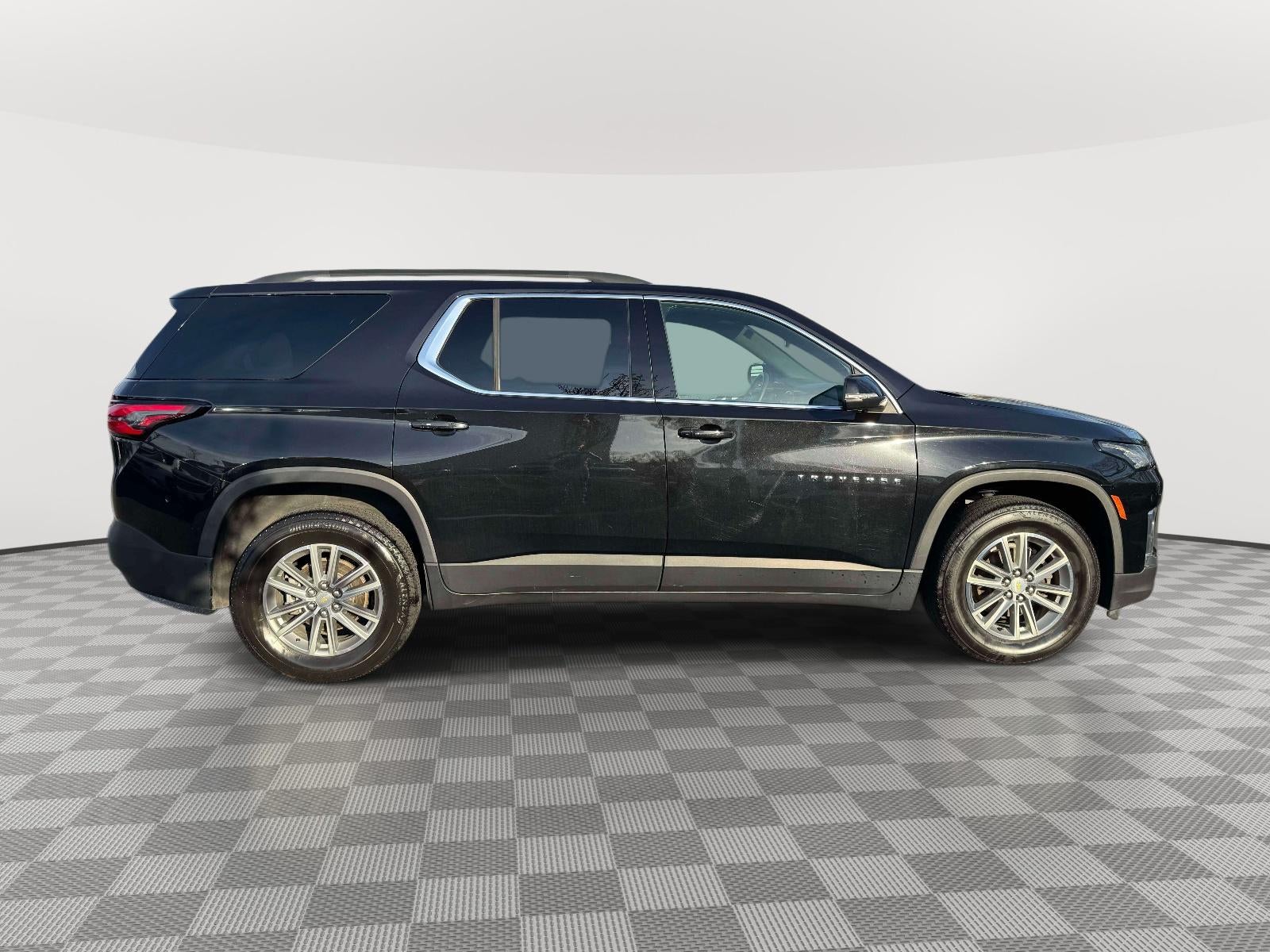 2023 Chevrolet Traverse FWD LT Cloth