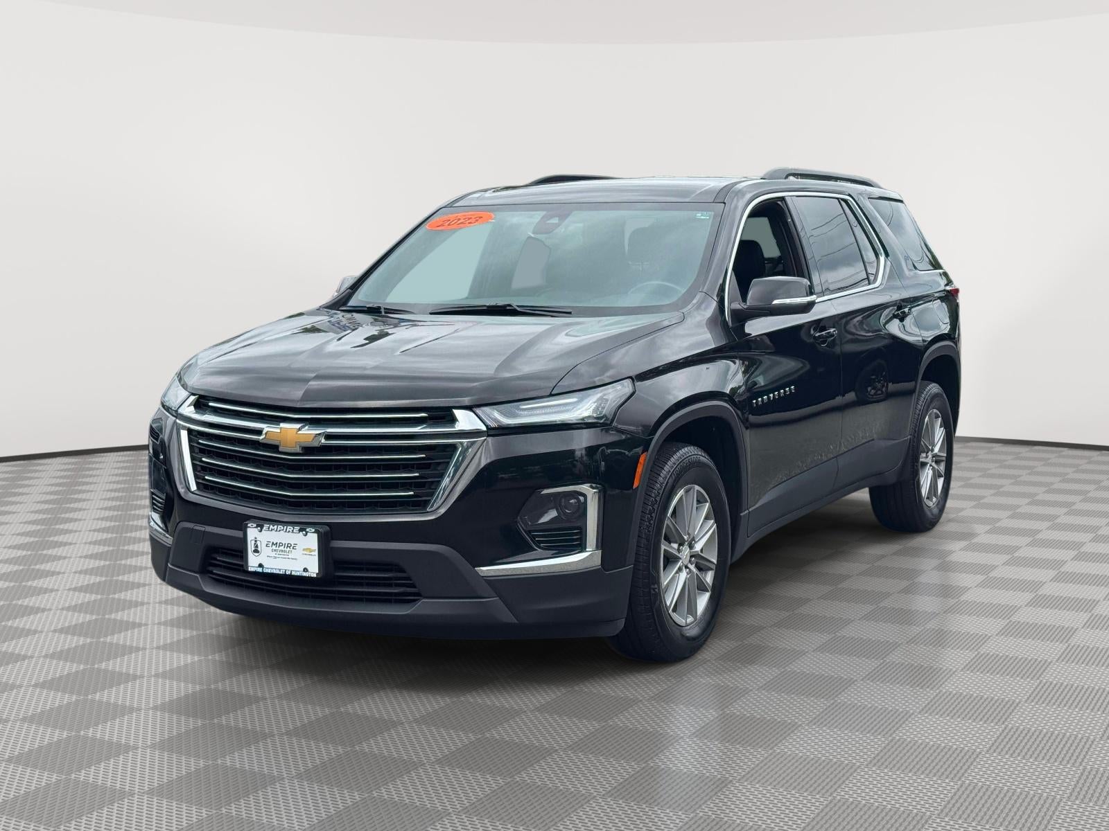 2023 Chevrolet Traverse FWD LT Cloth