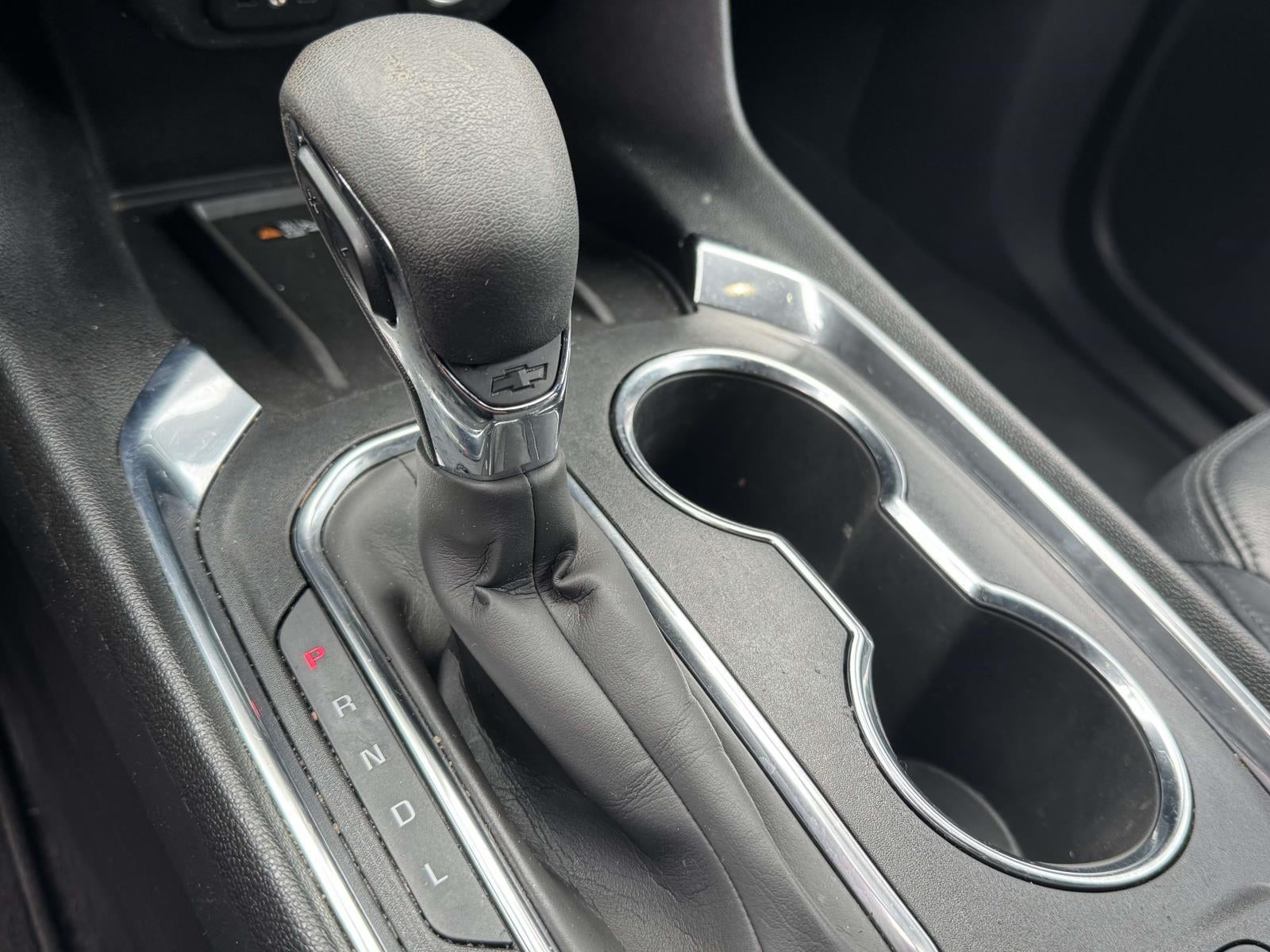 2023 Chevrolet Traverse FWD LT Cloth