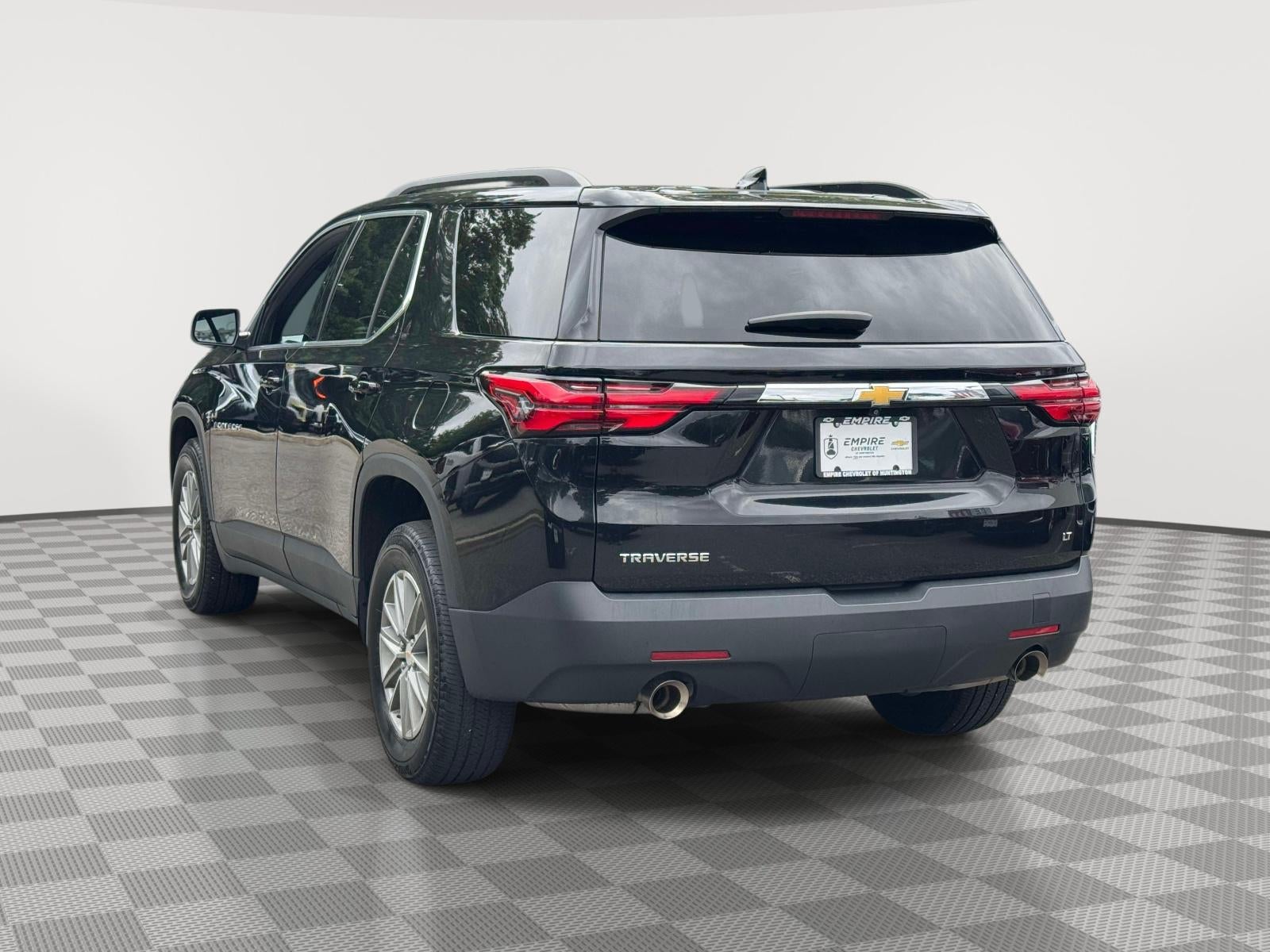 2023 Chevrolet Traverse FWD LT Cloth