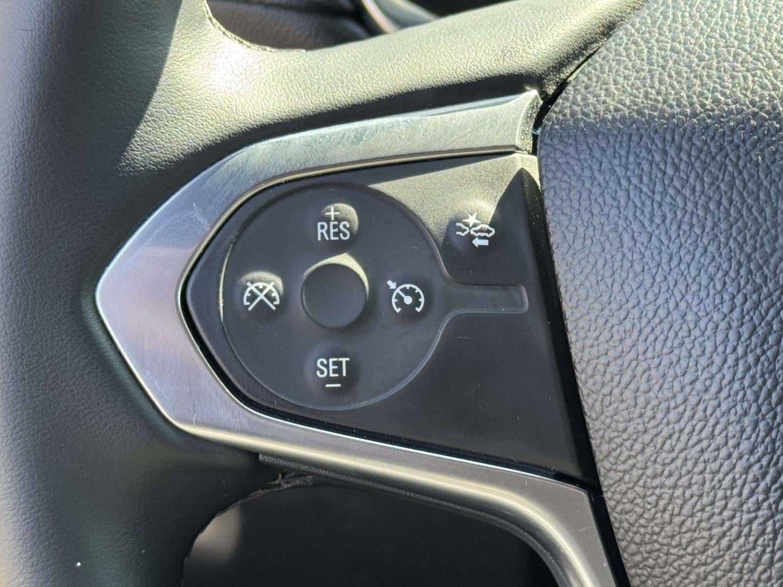 2023 Chevrolet Traverse FWD LT Cloth