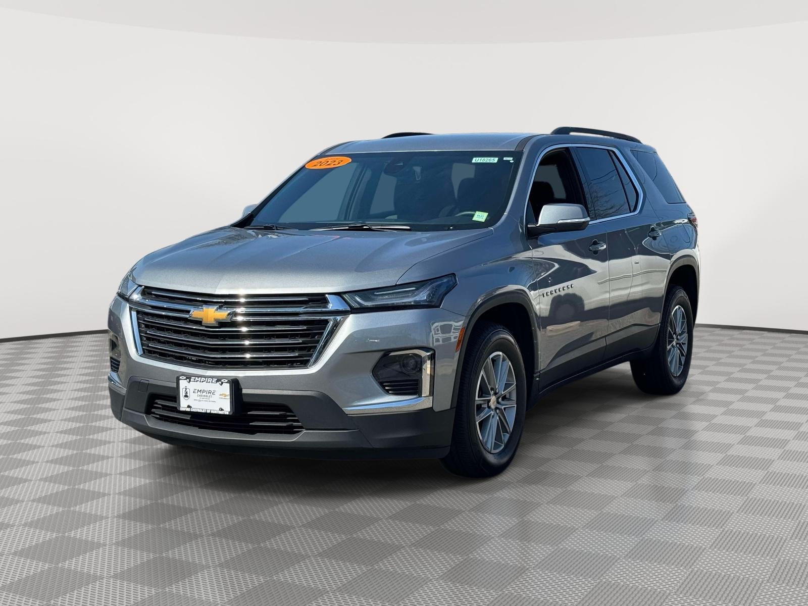 2023 Chevrolet Traverse FWD LT Cloth