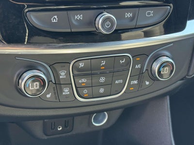2023 Chevrolet Traverse FWD LT Cloth