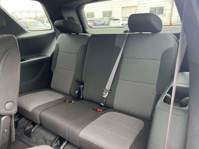2023 Chevrolet Traverse FWD LT Cloth