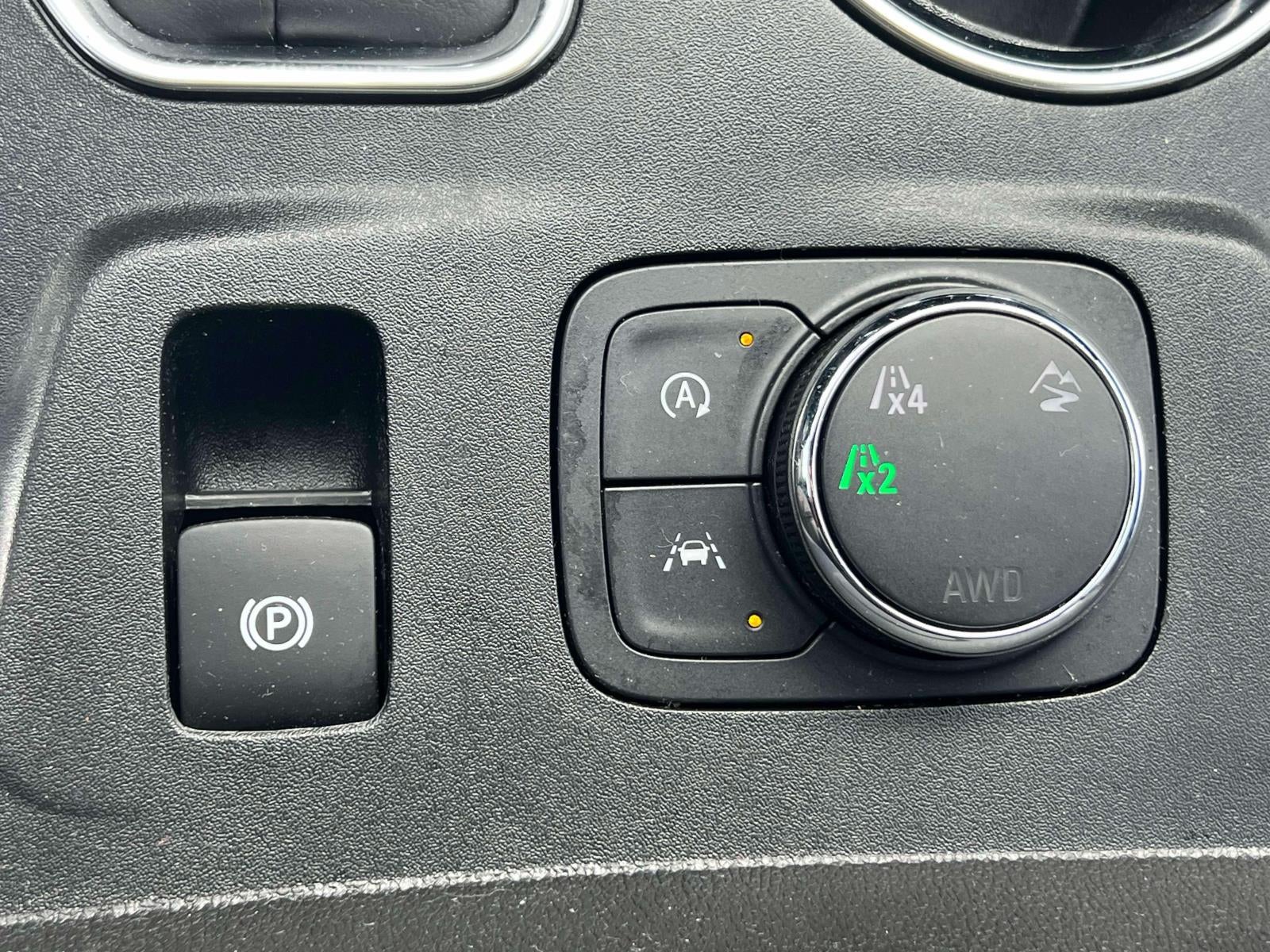 2024 Chevrolet Traverse Limited AWD LT Cloth