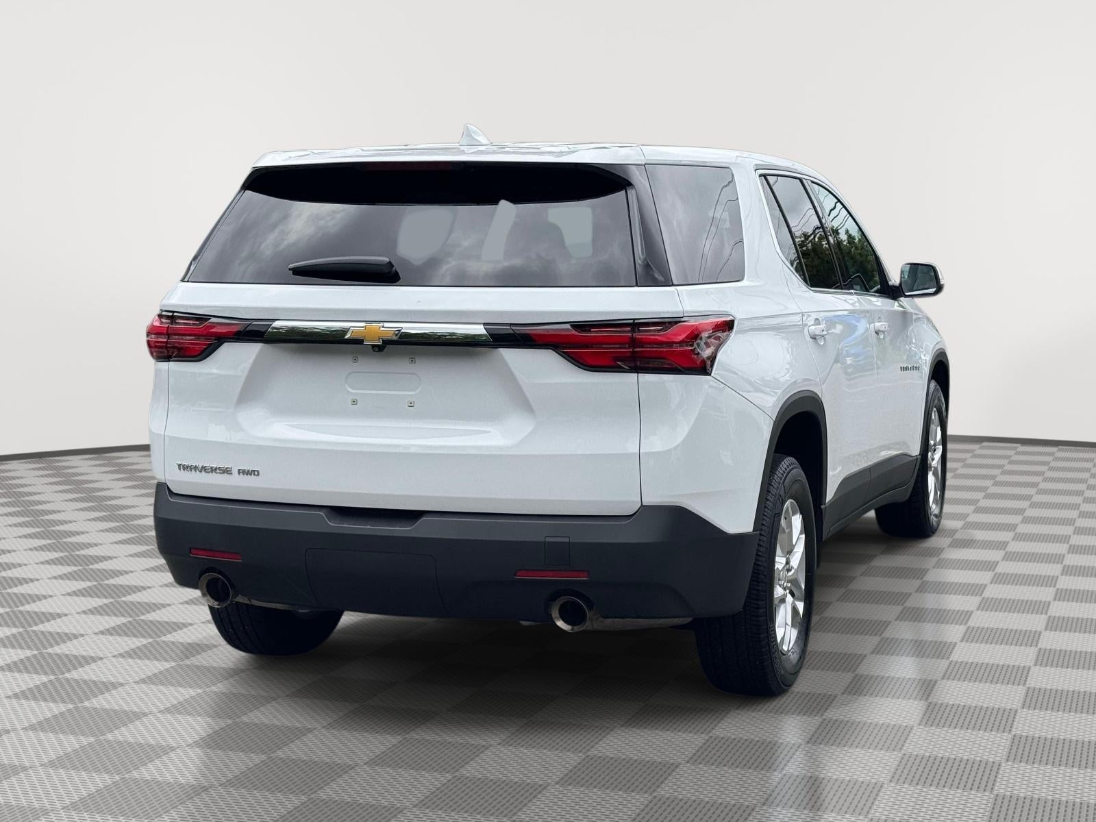 2023 Chevrolet Traverse AWD LS