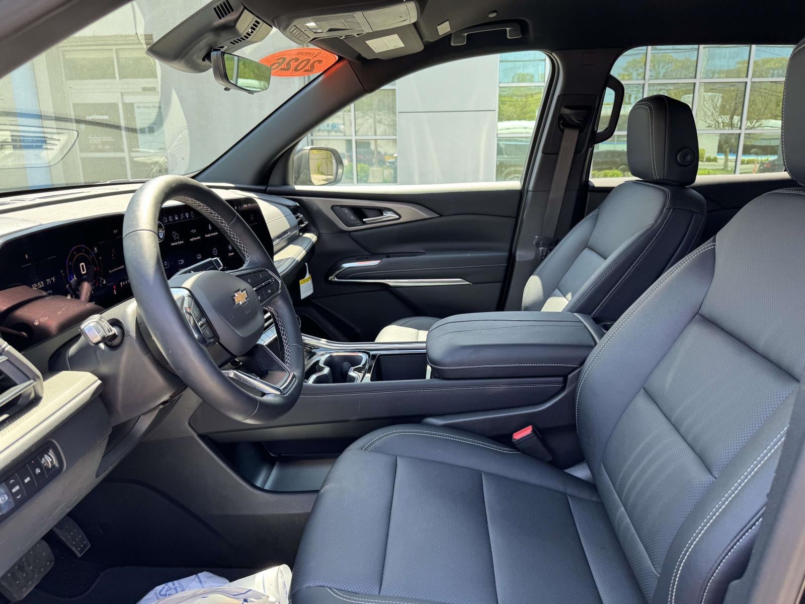 2026 Chevrolet Traverse AWD LT