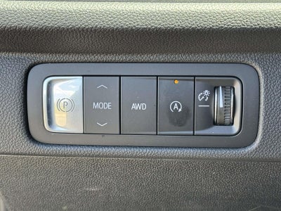 2026 Chevrolet Traverse AWD LT