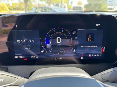 2026 Chevrolet Traverse AWD LT
