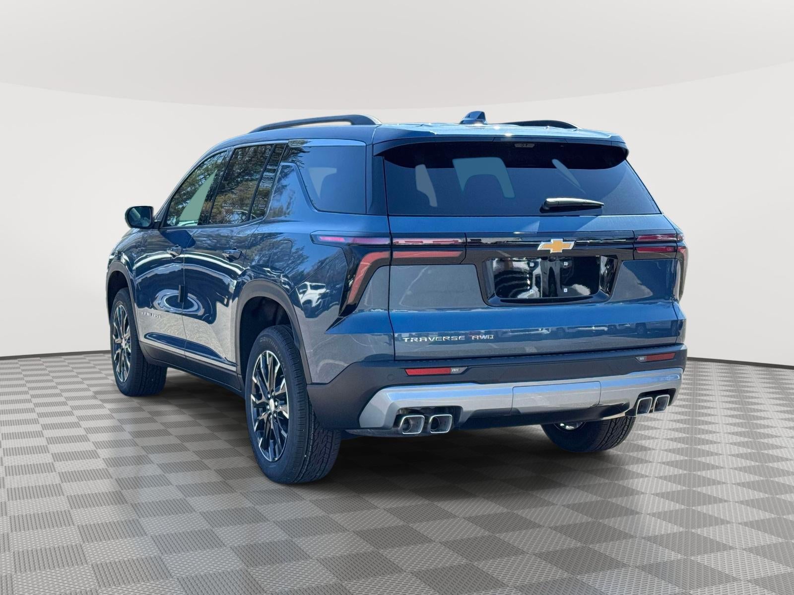 2026 Chevrolet Traverse AWD LT