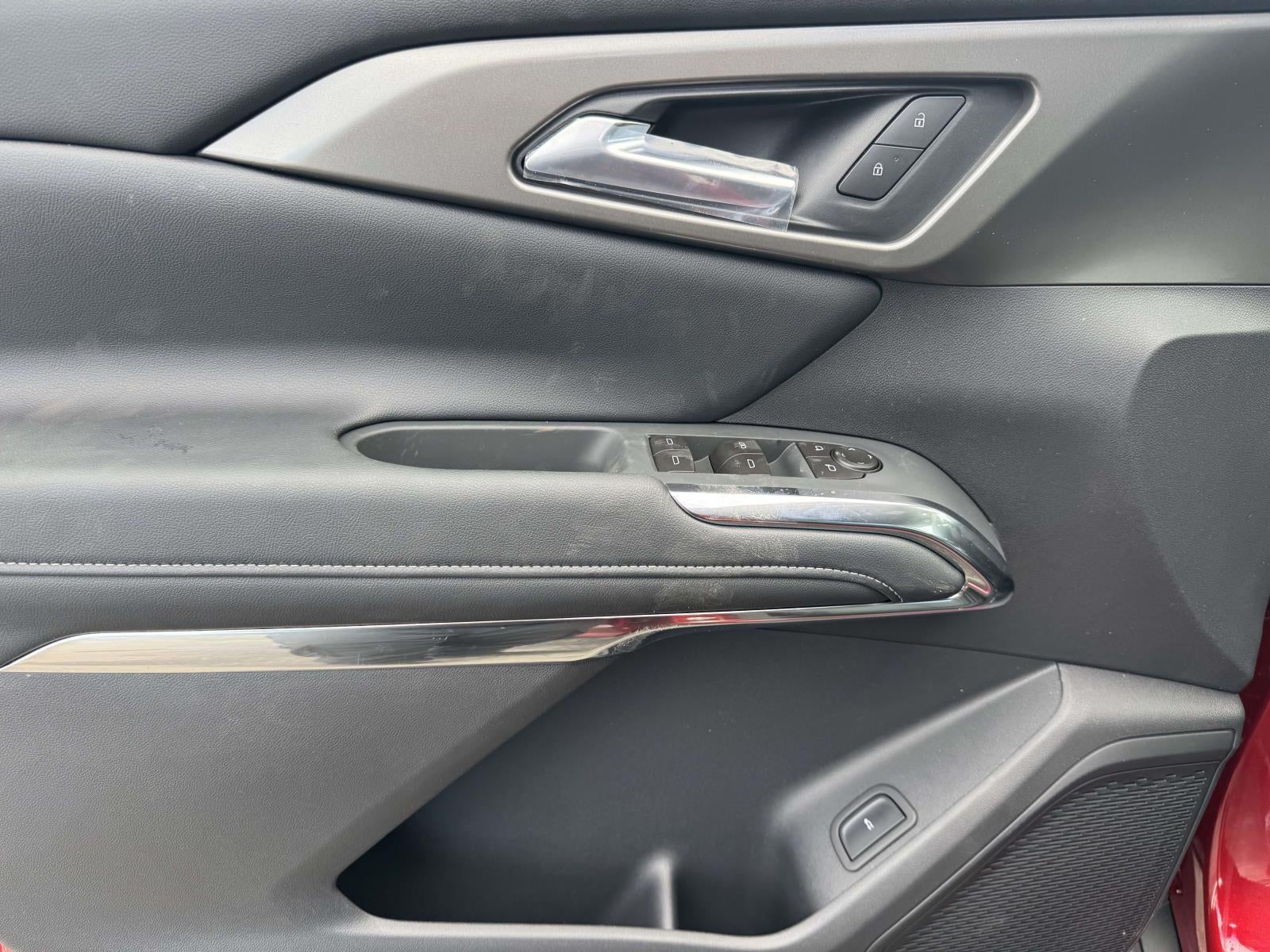 2026 Chevrolet Traverse AWD LT