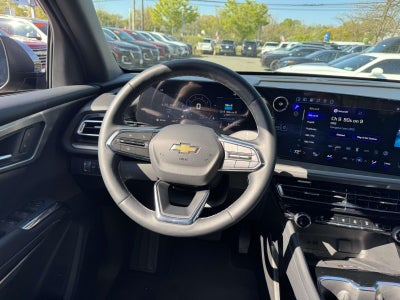 2026 Chevrolet Traverse AWD LT