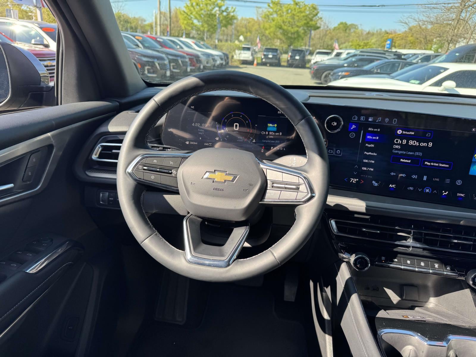 2026 Chevrolet Traverse AWD LT