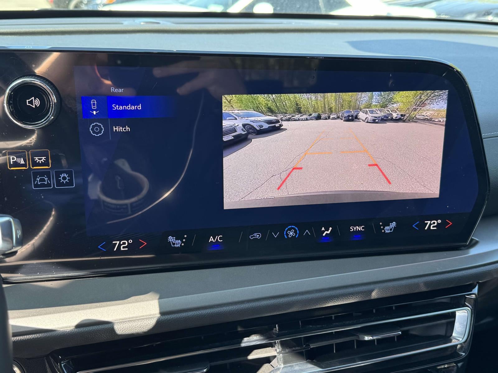 2026 Chevrolet Traverse AWD LT
