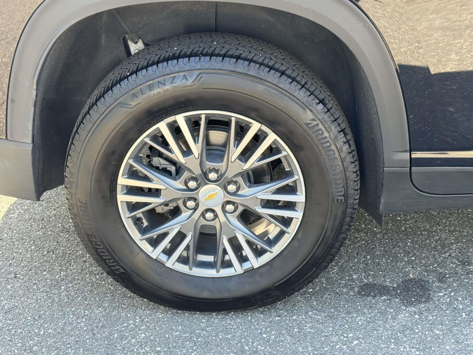 2026 Chevrolet Traverse AWD LT