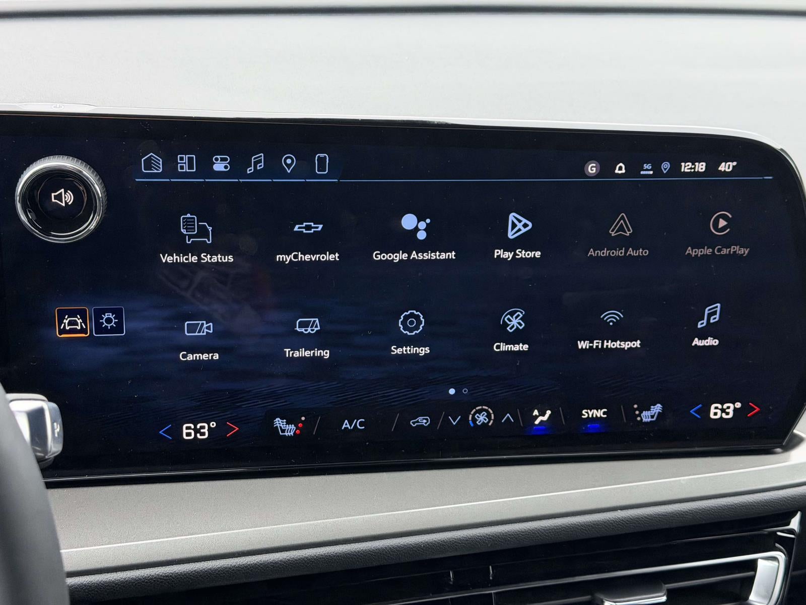 2026 Chevrolet Traverse AWD LT