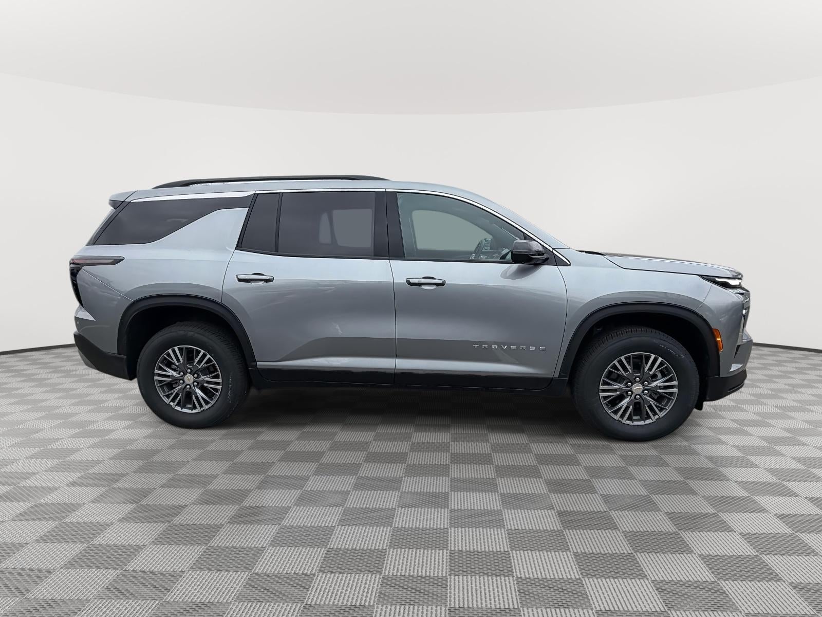 2026 Chevrolet Traverse AWD LT