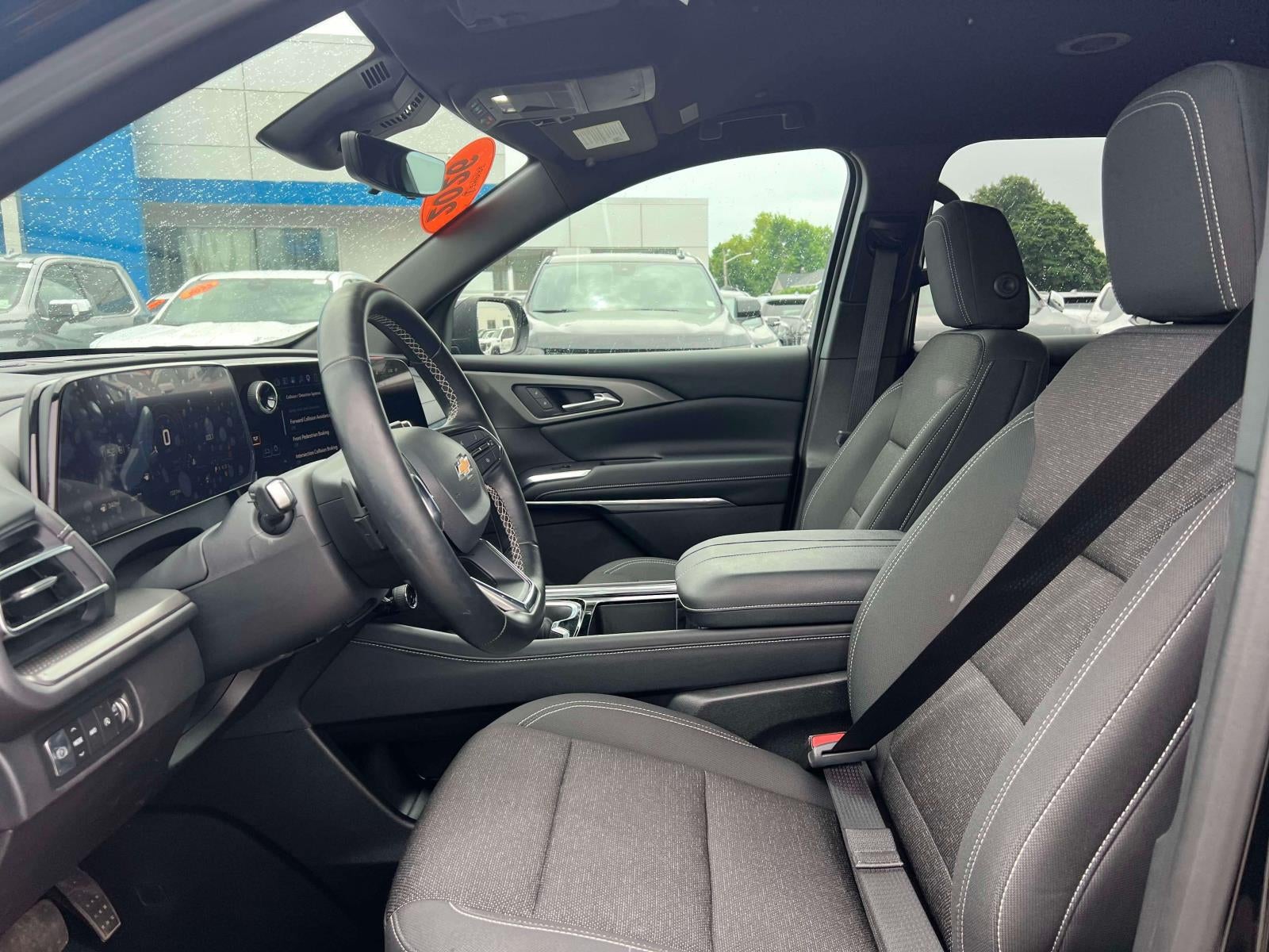 2026 Chevrolet Traverse AWD LT