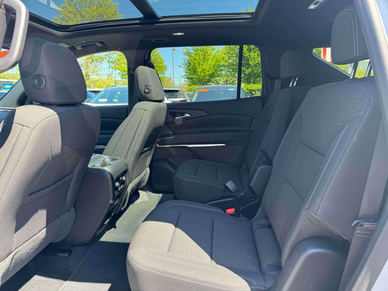 2026 Chevrolet Traverse AWD LT