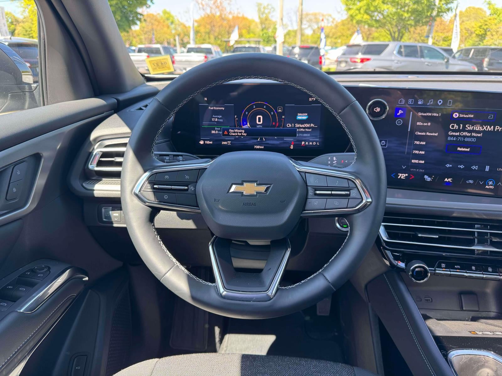 2026 Chevrolet Traverse AWD LT