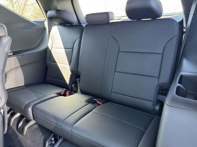 2026 Chevrolet Traverse AWD LT