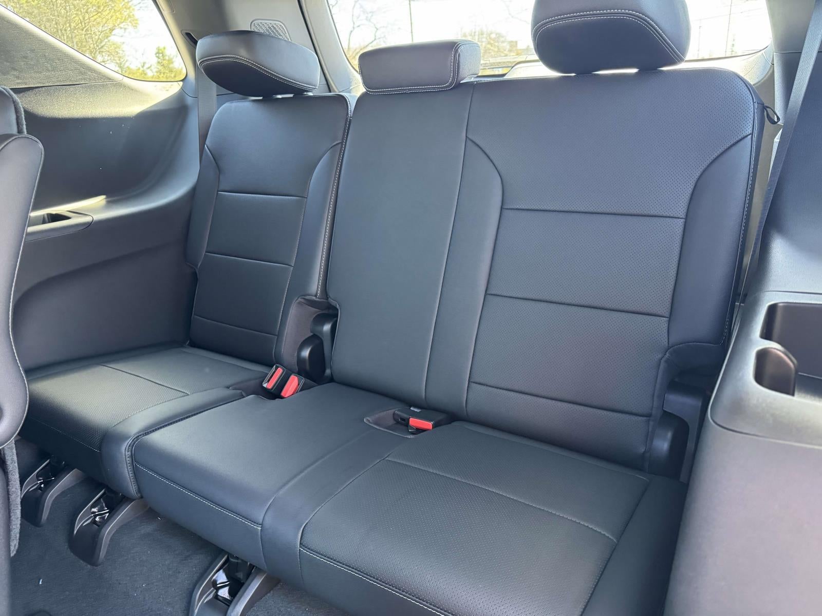 2026 Chevrolet Traverse AWD LT