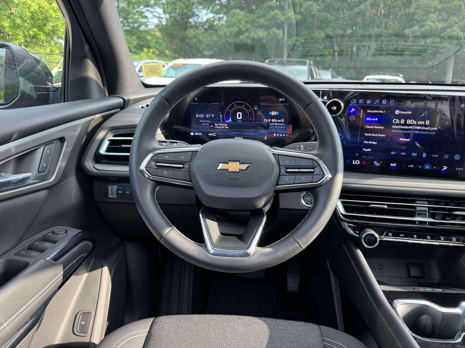2026 Chevrolet Traverse AWD LT