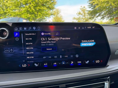 2026 Chevrolet Traverse AWD LT