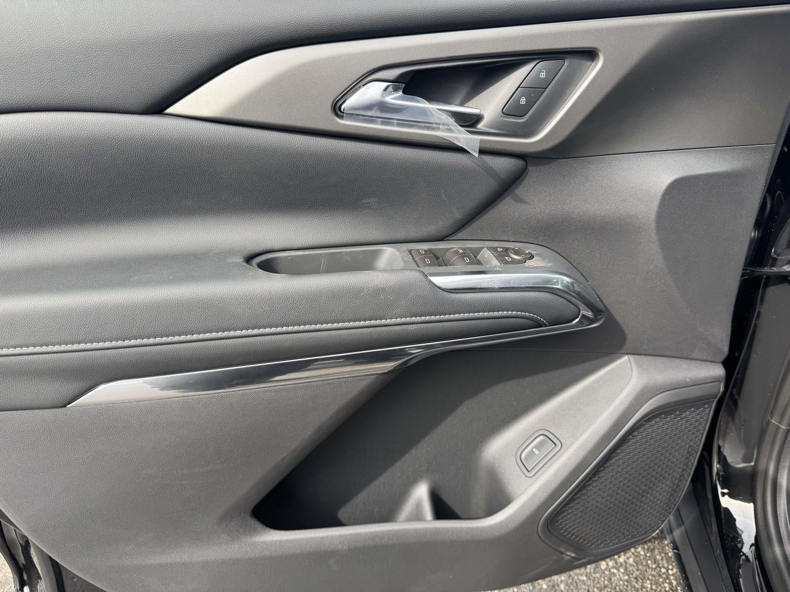 2026 Chevrolet Traverse AWD LT