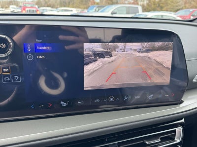 2026 Chevrolet Traverse AWD LT