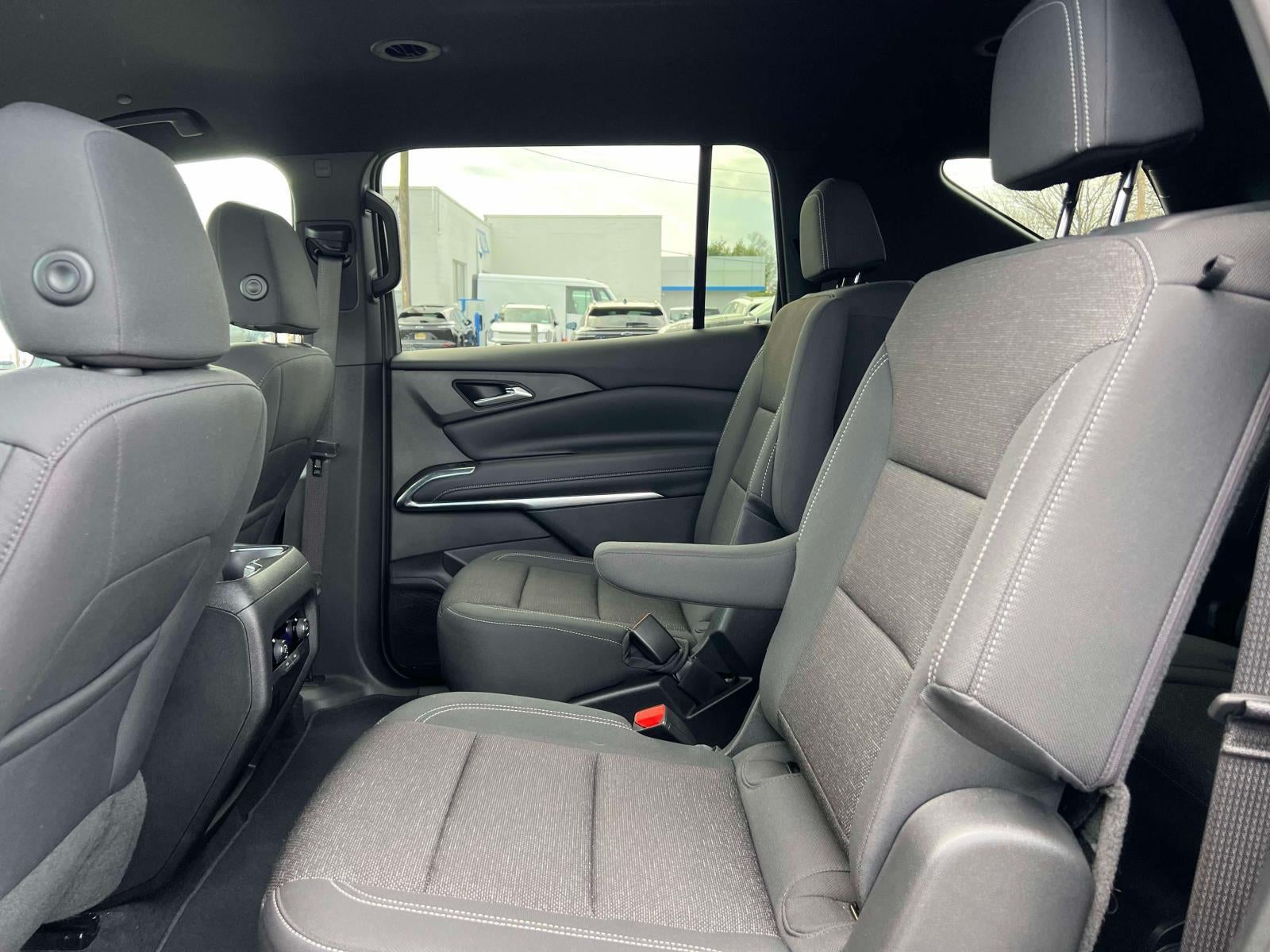 2026 Chevrolet Traverse AWD LT