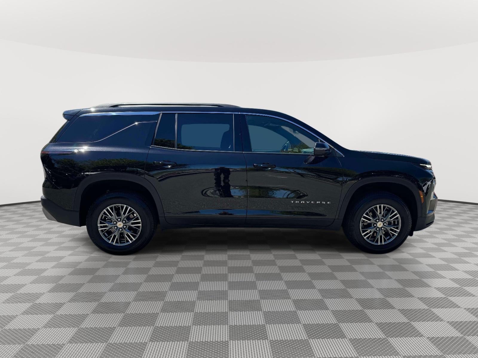 2026 Chevrolet Traverse AWD LT