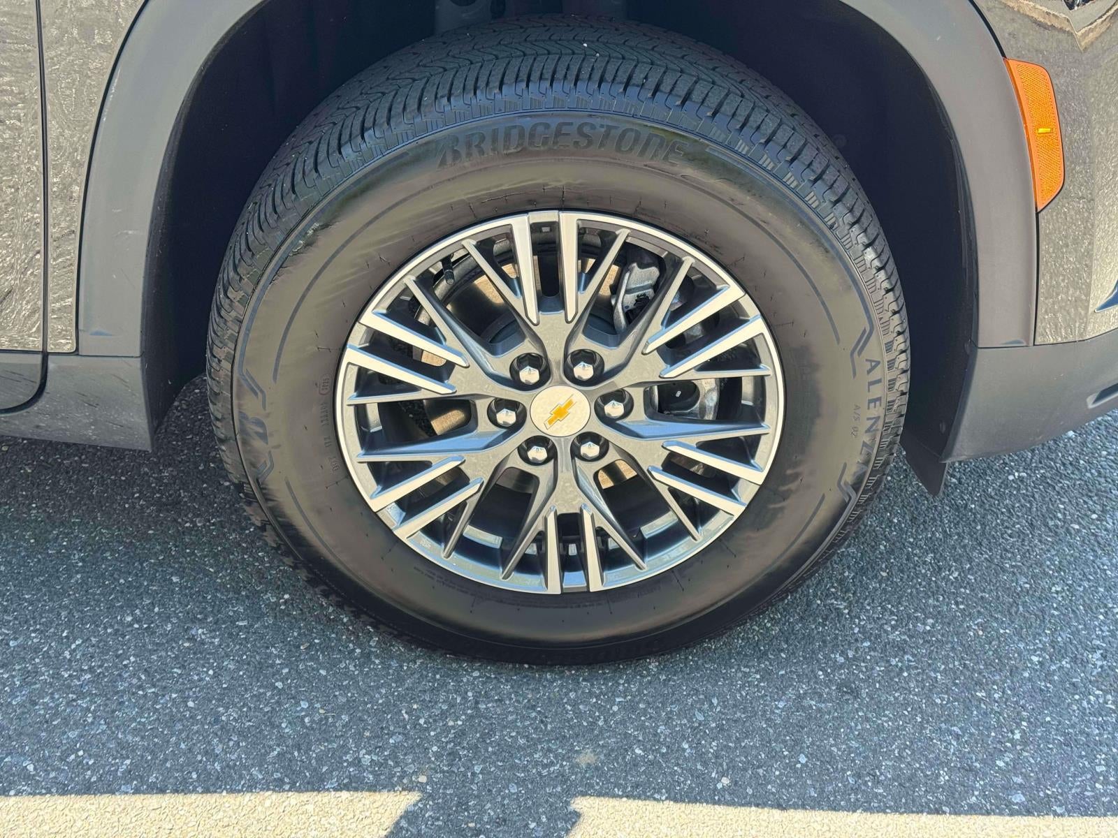 2026 Chevrolet Traverse AWD LT