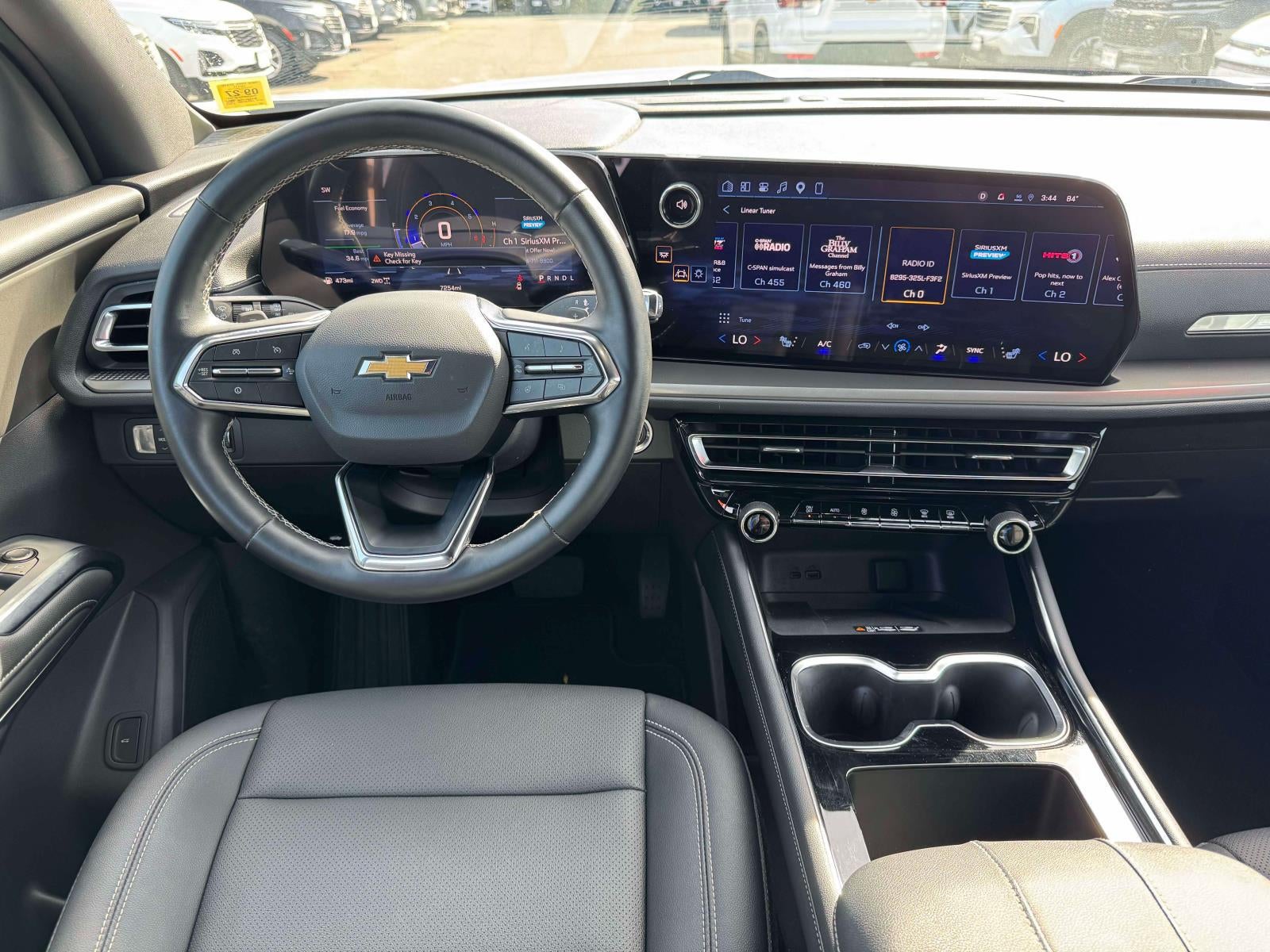 2026 Chevrolet Traverse AWD LT