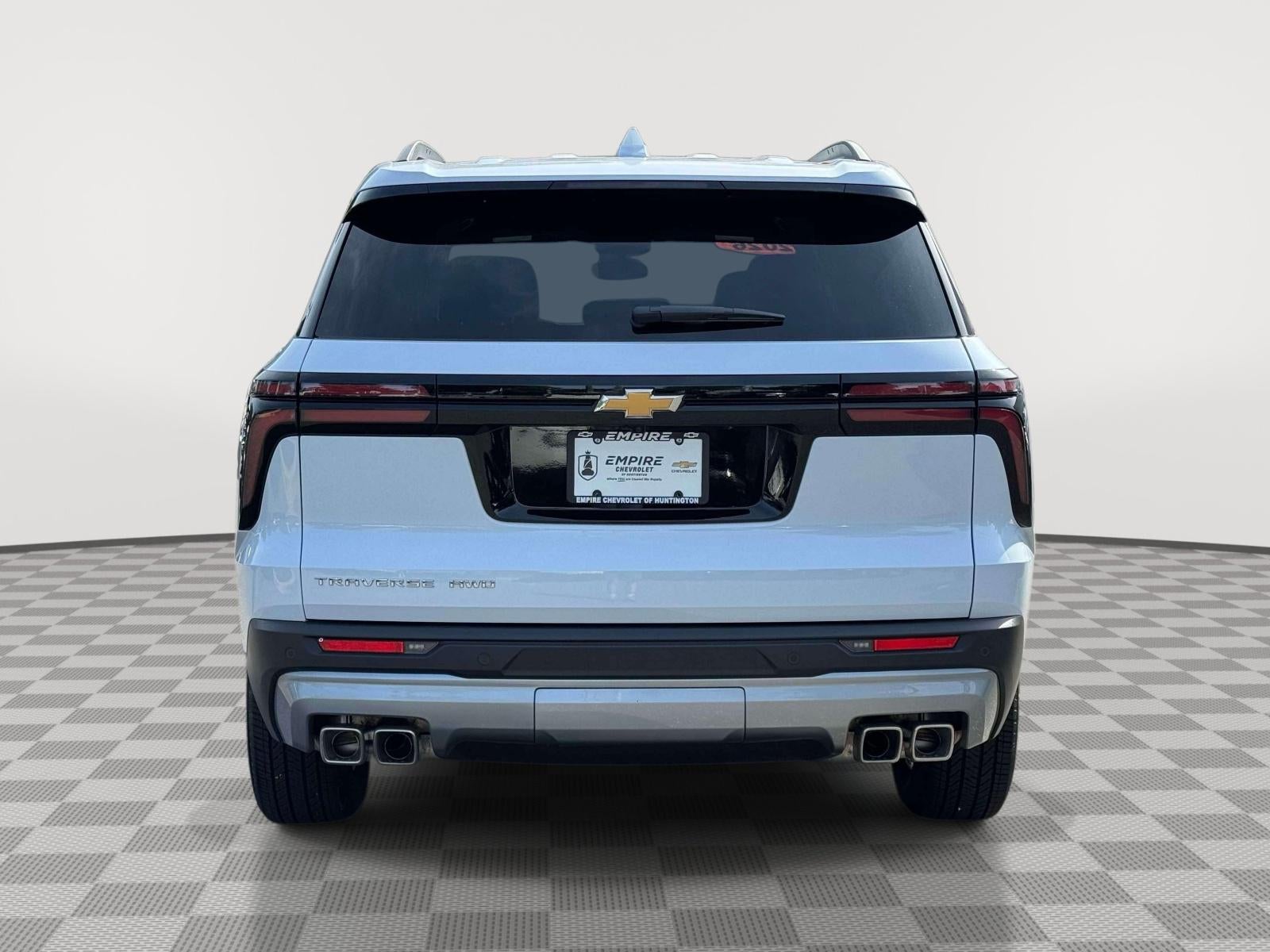 2026 Chevrolet Traverse AWD LT