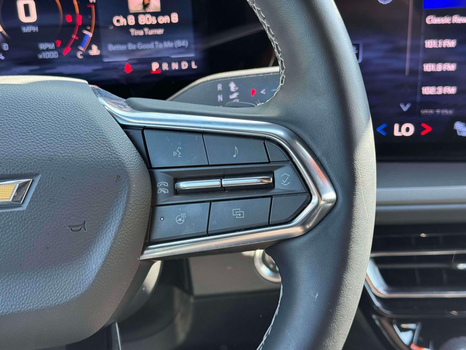 2026 Chevrolet Traverse AWD LT