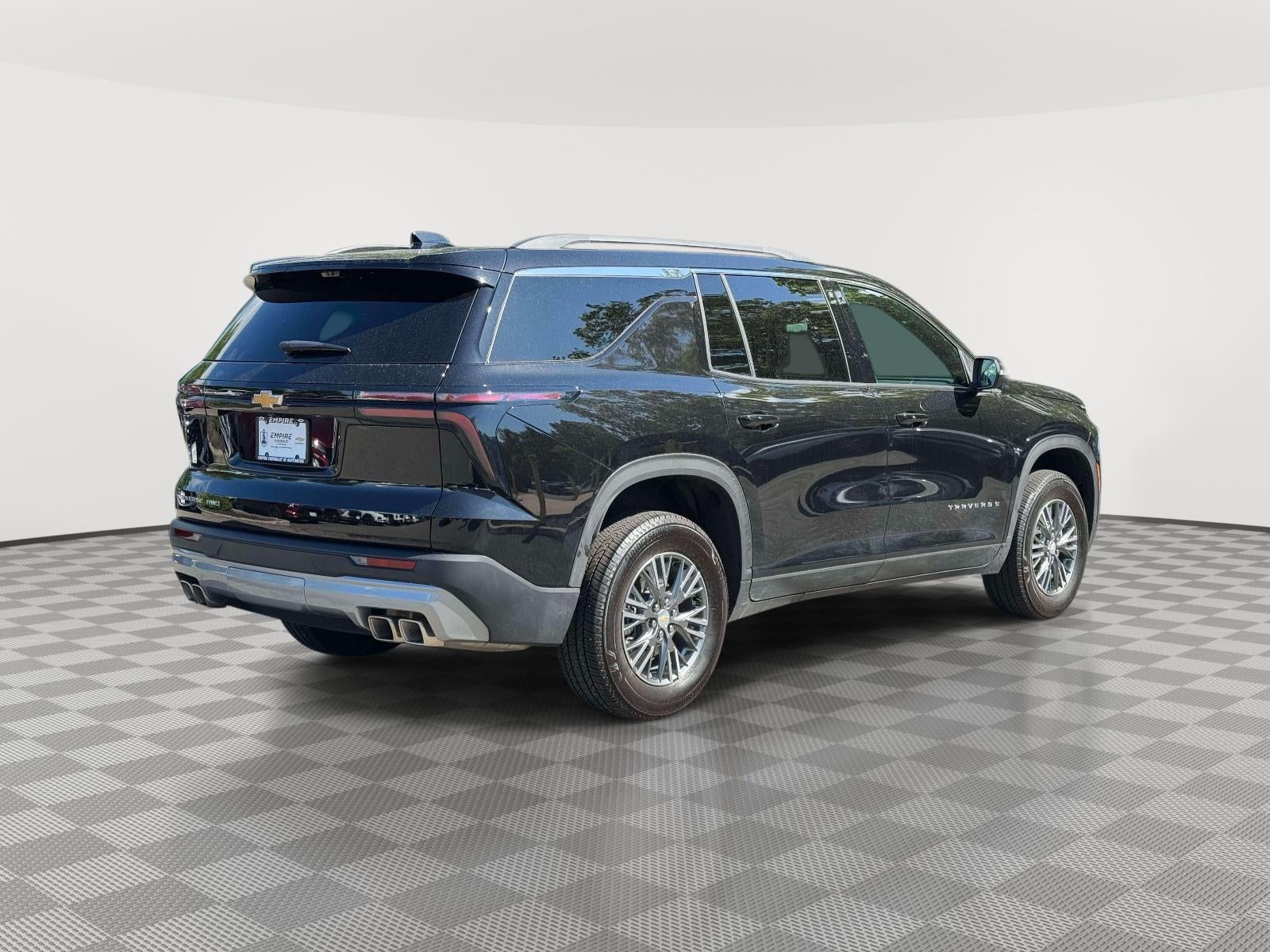 2026 Chevrolet Traverse AWD LT