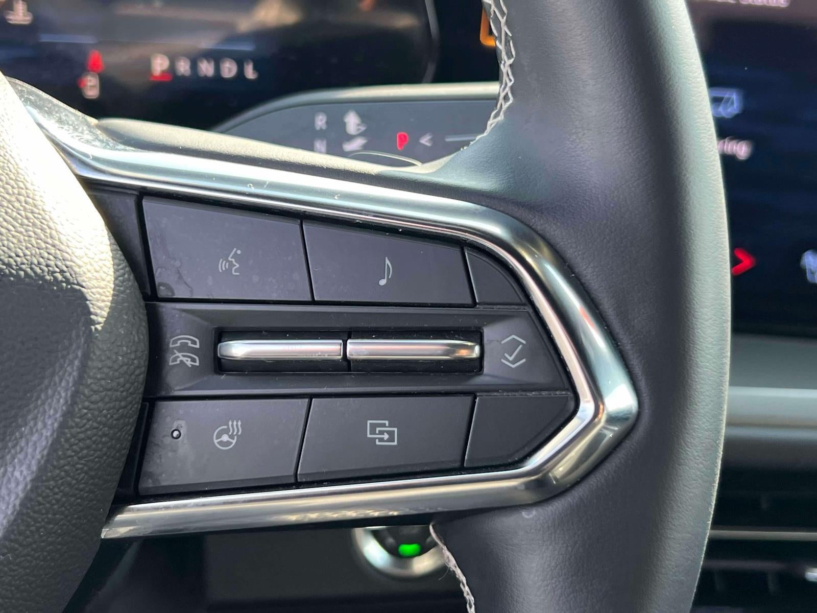 2026 Chevrolet Traverse AWD LT